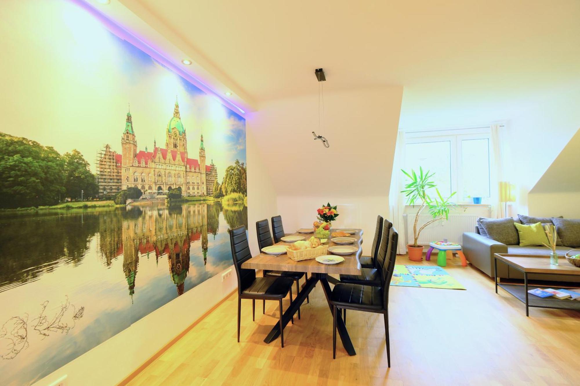 Happybnb - Stilvolles, Naturgelegenes Apartment Mit Blick Auf Den Mittellandkanal Und Die Wasserstadt Hannover - Kamin, Parken Und Spielplatz Екстер'єр фото